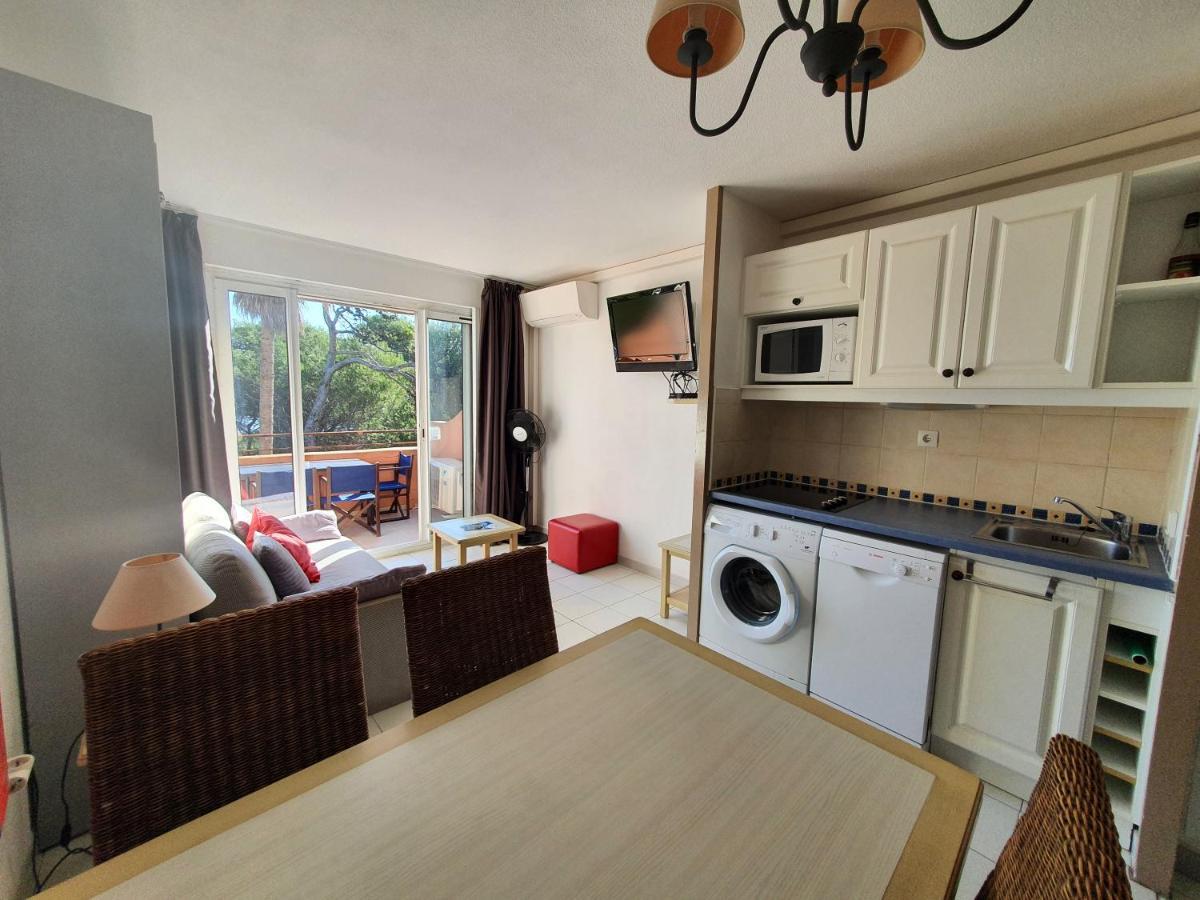 T2 Vue Mer 50M De La Plage A Giens Hyeres Exterior photo