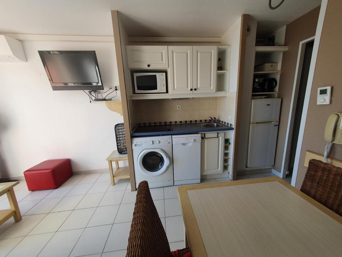 T2 Vue Mer 50M De La Plage A Giens Hyeres Exterior photo